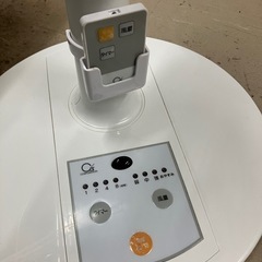 Y2505-726 シーズコーポレーション 扇風機 CSBF-3023R 2023年製 動作確認済み リモコン付き 中古の画像