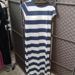 0526-393 UNIQLO　ロングブラワンピース