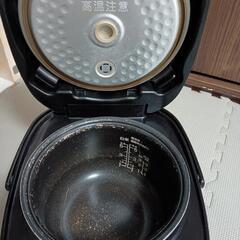 炊飯器の画像