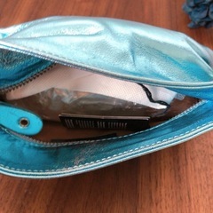 メタリック ミニバッグ 新品の画像