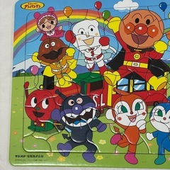 値下げ↓アンパンマンパズルの画像