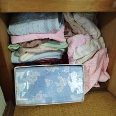 無料　差し上げます　全部まとめて　布団系の画像