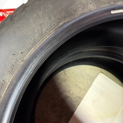 プラットホーム露出 DM-V3 235/55R20 2本のみの画像