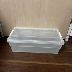 プラケース