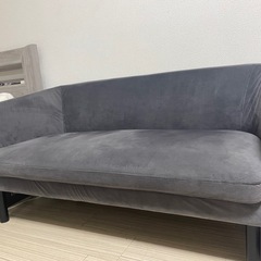   LOWYA 2人掛けソファ　グレー