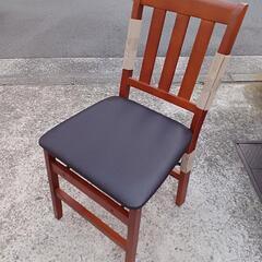 折りたたみダイニングチェア 椅子　4脚セット
の画像