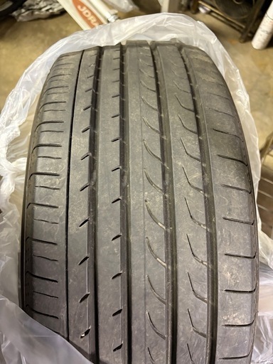 YOKOHAMA BluEarth RV-02 225/45R18　18インチ 夏タイヤ