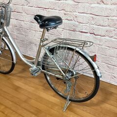 【大人用】整備済中古自転車 ブリヂストン 軽いアルミフレーム 24型カルーサ 銀色 <自転車のオオムラ 静岡店>の画像