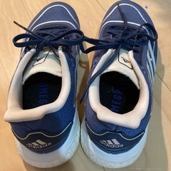 adidasアディダス　レディース　スニーカーの画像