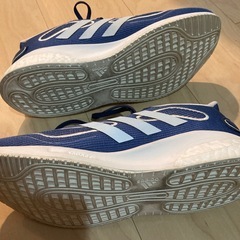 adidasアディダス　レディース　スニーカーの画像
