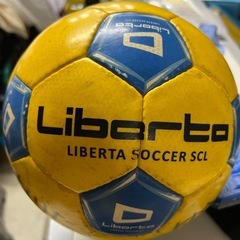リベルタ　サッカーボール