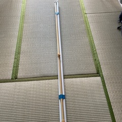 突っ張り棒　三本