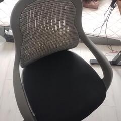 デスクチェア