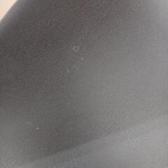 【ドリーム尾浜店】★ジモティー割あり★ベンチダイニング4点セット　NA/BK　※イス、あし両方スレ、キズあり　 高さ(H)70cm× 幅(W)150cm× 奥行(D)70cmの画像