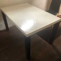 4人掛けダイニングテーブル