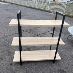 おしゃれな飾り棚　収納棚