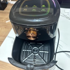 使用頻度極小✨大容量ノンフライヤーの画像