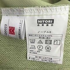 カーテンの画像