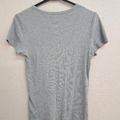 GAP　レディース　VネックTシャツ　Sの画像