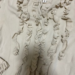シビラ　フリルカーディガン　ツイストトップスの画像