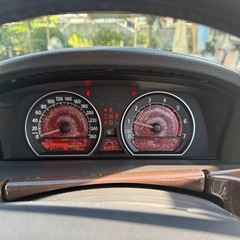 BMW 750iの画像