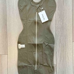 新品スワドルXL(70〜80サイズ)
