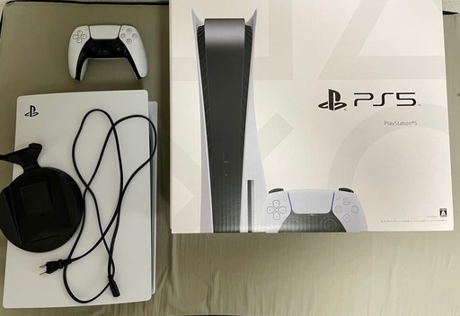 時間経過によりお値下げ実施します⭐︎保証期間内⭐︎PS5 PlayStation 5 ディスクドライブ搭載 