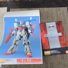 バンダイ　プラモデル　MSZ-010　ダブルゼータガンダム　1/100スケール　マスターグレードモデルの画像