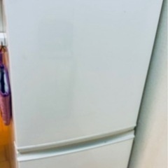 冷蔵庫　137L