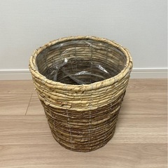【新品】観葉植物鉢カバーの画像