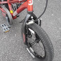 中古子供自転車３５６４　d-bike    14インチ　ギヤなし　 身長９３㎝前後　＊最初は工具不要のワンタッチでペダルを外しバランスバイクとして遊んで、自信ついたらペダルをつけ自転車として乗ります。（２枚目の写真参照）の画像