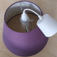 IKEA 紫色 ペンダントライト　ランプシェード　電球　ソケット