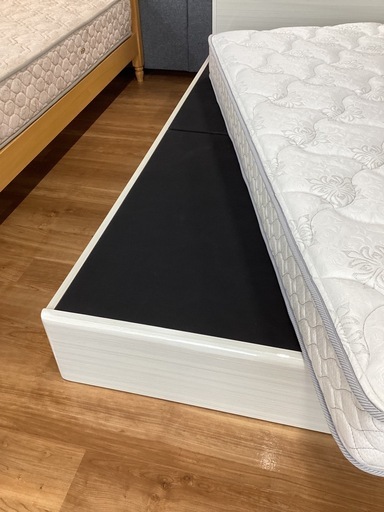 セミダブルベッド【町田市再生家具】 250578