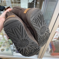 ★ジモティ割あり★   UGG ショートブーツ　22cm　クリーニング済み SJ9445の画像