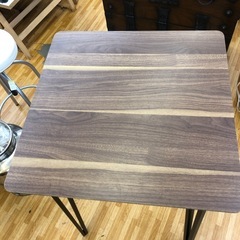 木目調　ハイテーブルの画像