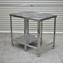 ≪zyt2192ジ≫ ステンレス作業台 幅90cm 奥行60cm 高さ80cm 下段ハーフサイズ 店舗/厨房/設備/DIY/ガレージ/中古厨房機器/宮城県仙台市 70519-06の画像