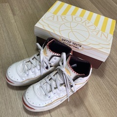 オシャレ好きな子供さんにいかがですか？NIKE Maison C...