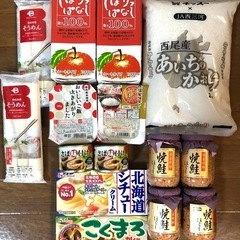 食品 まとめ売り お米 2キロ　鮭フレーク ジュースなど。