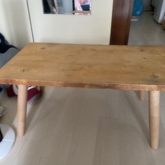 新潟で作られたハンドメイドテーブルです！！の画像