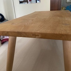 新潟で作られたハンドメイドテーブルです！！の画像