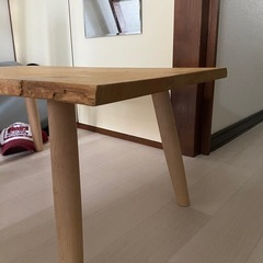 新潟で作られたハンドメイドテーブルです！！の画像