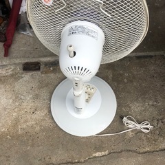 NO：3644  山善網式扇風機‼️  お買い得品❣️の画像