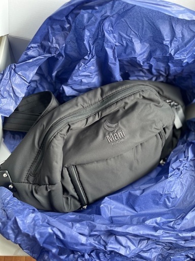 ２way抱っこバック　ヒップシート　N/ORN N/ORN Mani (ノルンマーニ) ナイトブラック 黒