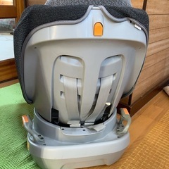 【最終値下げ！！7月末削除】リーマン チャイルドシートの画像