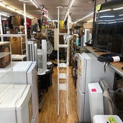 つっぱりワイヤーシェルフ　隙間ラックの画像