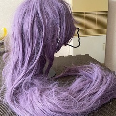 淡いパープルの　フルウィッグ　ロングヘアー