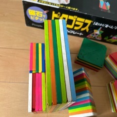 ピタゴラスひらめきのプレート　64ピース　知育玩具　ブロック　マグネット　1.5歳からの画像