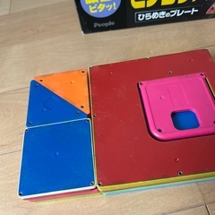 ピタゴラスひらめきのプレート　64ピース　知育玩具　ブロック　マグネット　1.5歳からの画像
