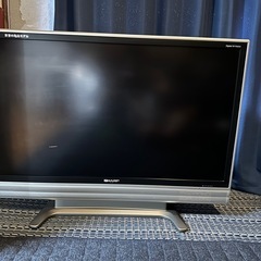 テレビ　42インチ　
