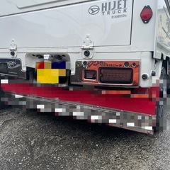 現行ハイゼットトラック社外テールとメッキテールランプガーニッシュ
